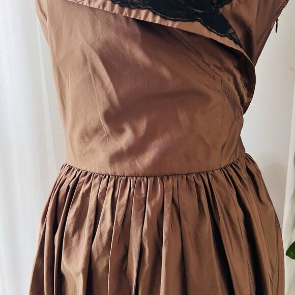 Newport News Brown Satin Fit & Flare Dress with Black Lace Collar Modest -Size 8 - Picture 3 of 8
